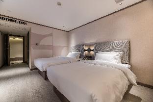 hanting hotel leshan jingyan passenger transport center