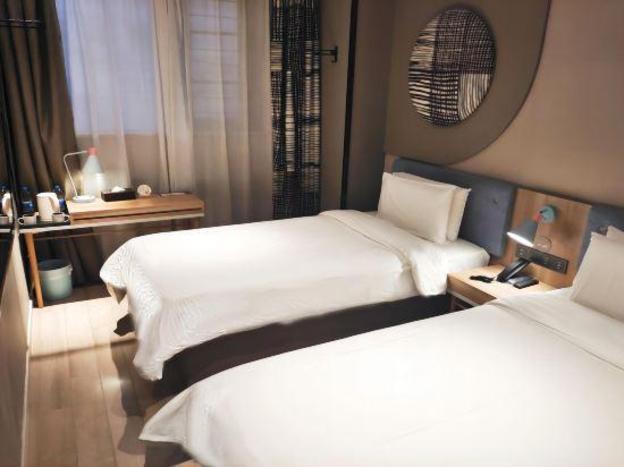 home inn neo shenzhen nanshan coast city nanyou metro station