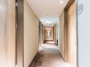 home inn neo shenzhen nanshan coast city nanyou metro station