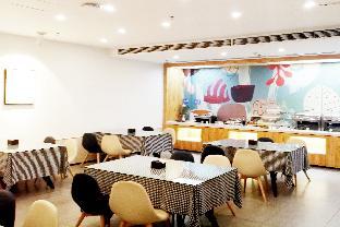 Hanting Hotel Xilinhot Beizi Temple Square,,2 star