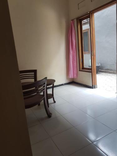 selaras kost syariah