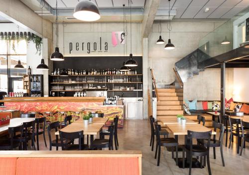 hotel zeitgeist vienna hauptbahnhof