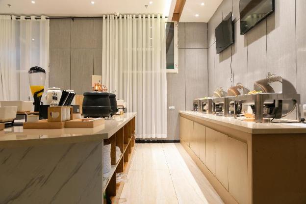 nihao hotel harbin railway station central street