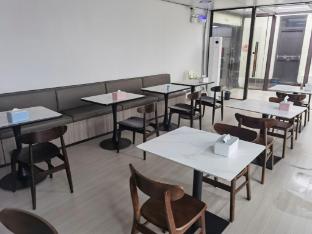 hanting hotel shanghai safari park nanzhu road