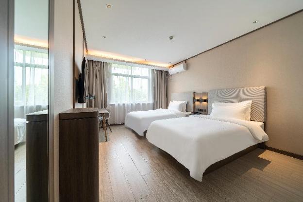 hanting hotel shanghai safari park nanzhu road