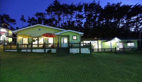 taean secret garden pension