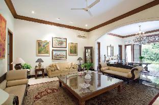 rumah poppy dharsono guest house