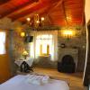 sari keci tas otel