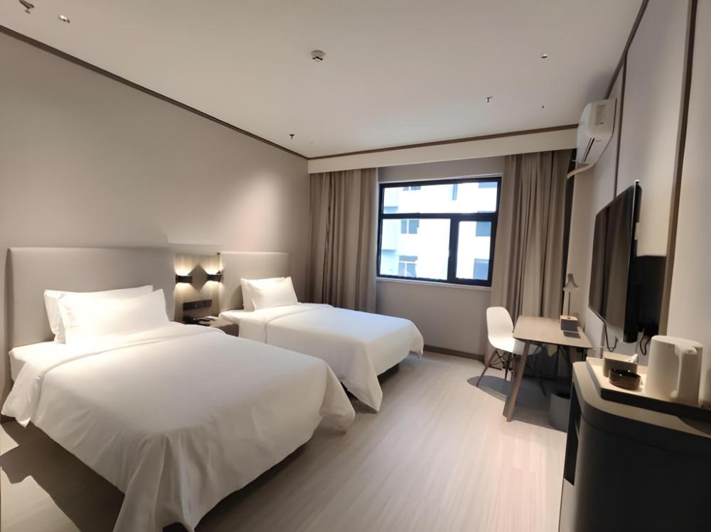 hanting hotel shijiazhuang luancheng hebei communication university