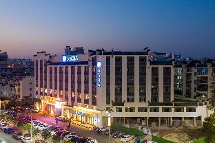 hanting hotel shangrao wuyuan cultural square