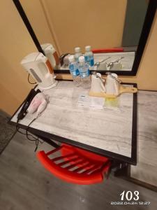 loft pals urbanstay lodge kapit