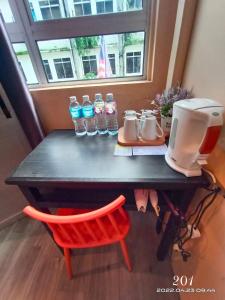 loft pals urbanstay lodge kapit