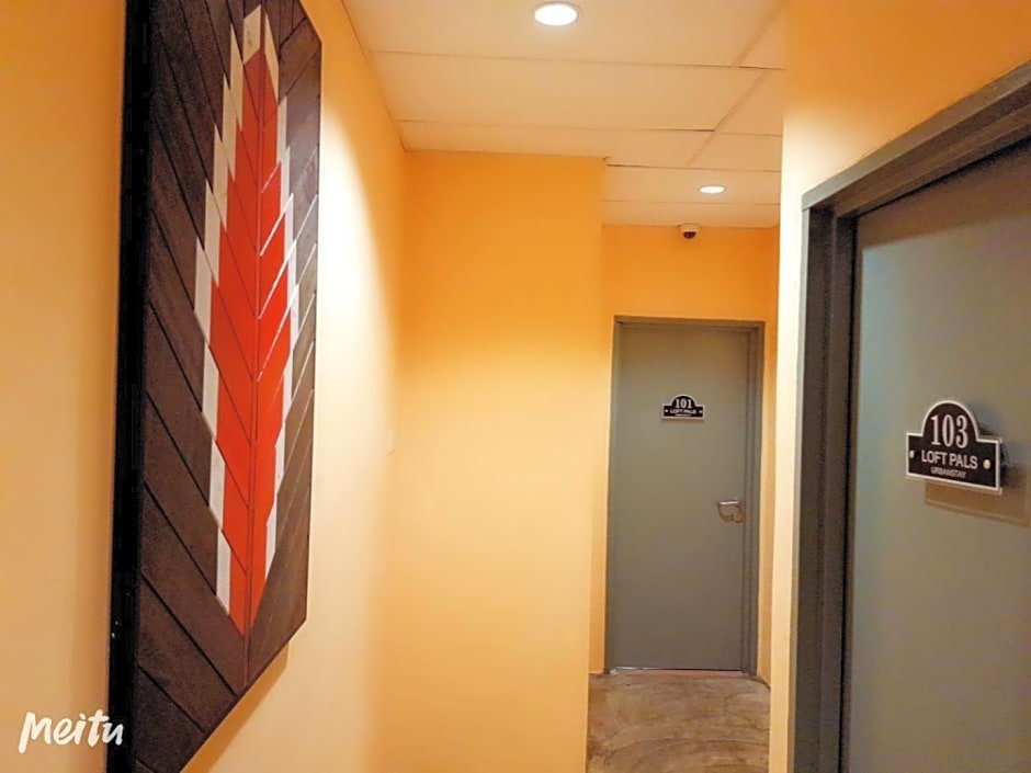 loft pals urbanstay lodge kapit