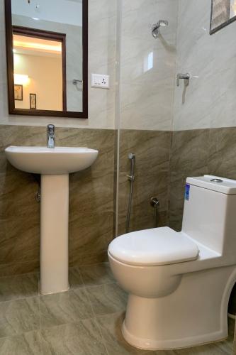 vennela hotel apartments