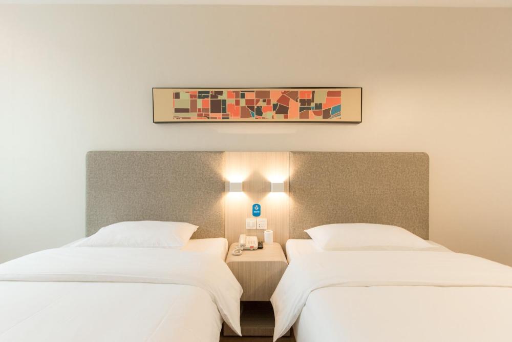 hanting hotel guangyuan cangxi binjiang road