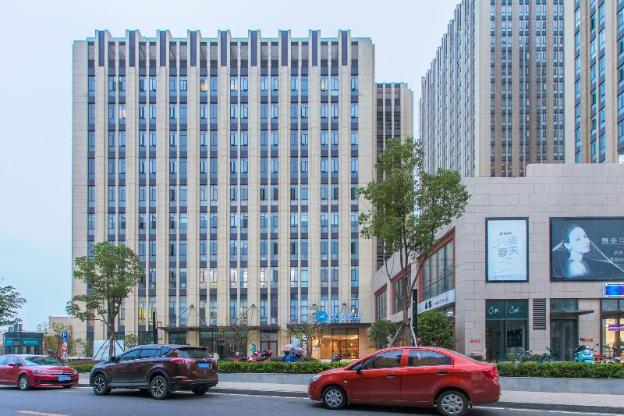hanting hotel wuhan huashan software new town