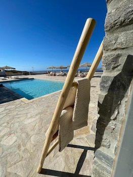 paros