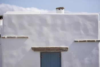 paros