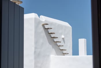 paros