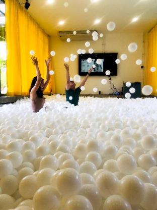 realrare phetchaburi the outing villas