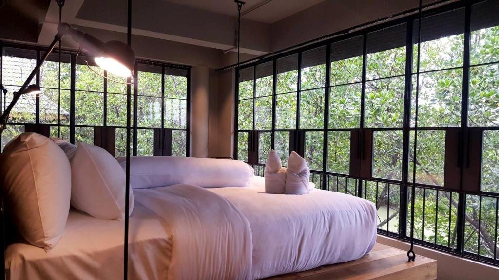 realrare phetchaburi the outing villas