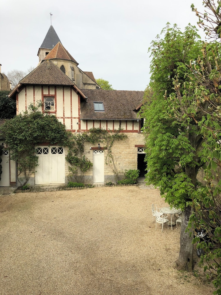 le chateau du prieure