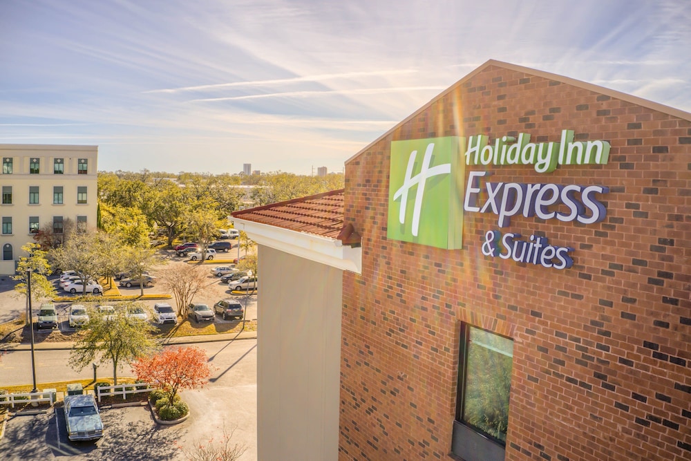 holiday inn express and suites gulf shores by ihg