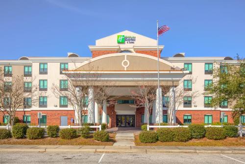 holiday inn express and suites gulf shores by ihg