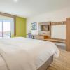 holiday inn express and suites gulf shores by ihg