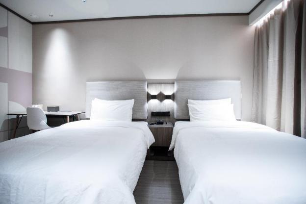 hanting hotel yushu museum