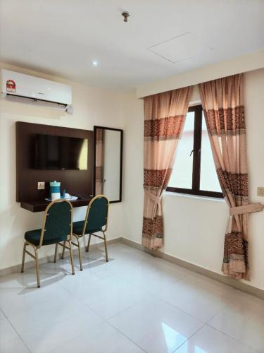 hotel sri sutra pj 222