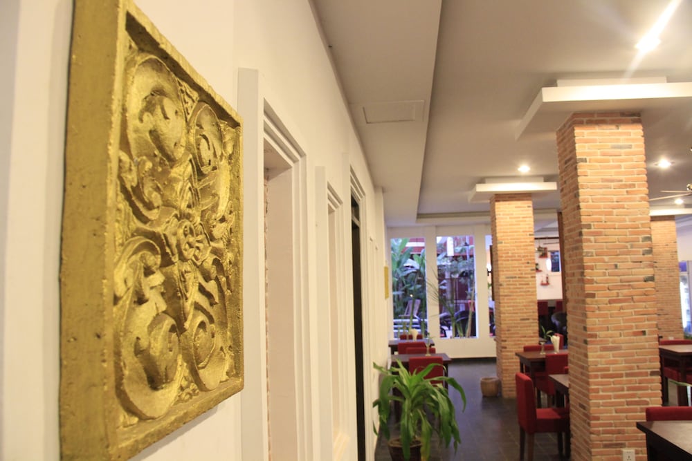 mekong angkor palace inn