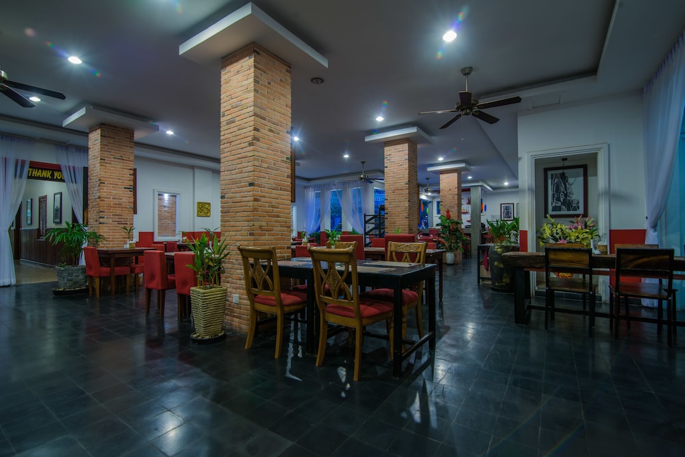 mekong angkor palace inn