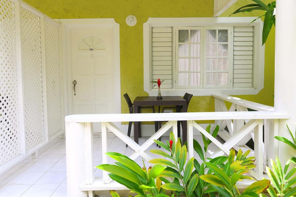 merrils beach resort ii