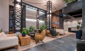 bridge hotel