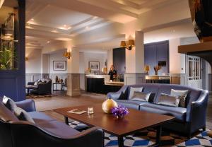 Temple Bar Hotel,Dublin>>Connolly Station,4 star