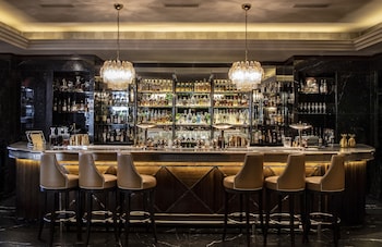 The Westbury Hotel,Clonee>>Dublin,5 star