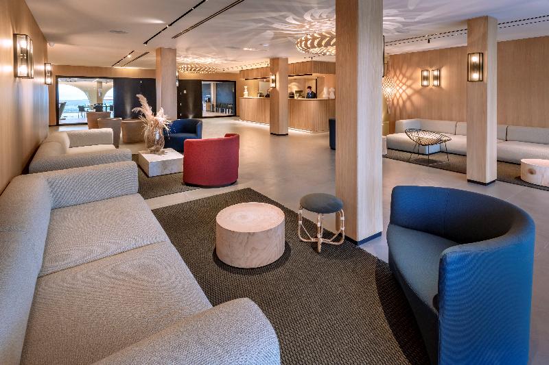 apartamentos playa de castelldefels