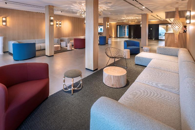 apartamentos playa de castelldefels