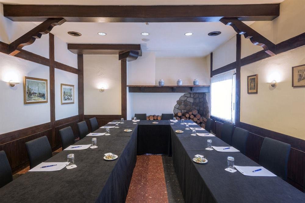 apartamentos playa de castelldefels