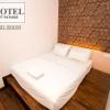 h hotel