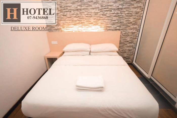 h hotel
