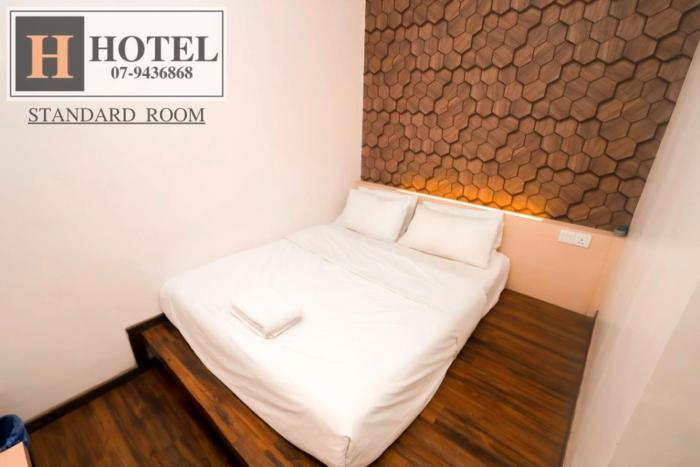h hotel