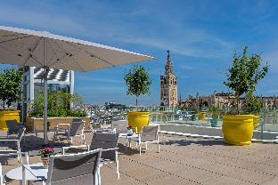 querencia de sevilla autograph collection