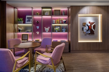 querencia de sevilla autograph collection