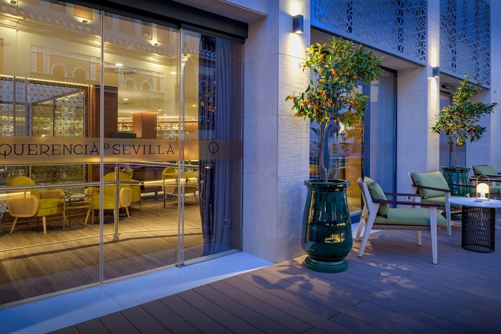 querencia de sevilla autograph collection