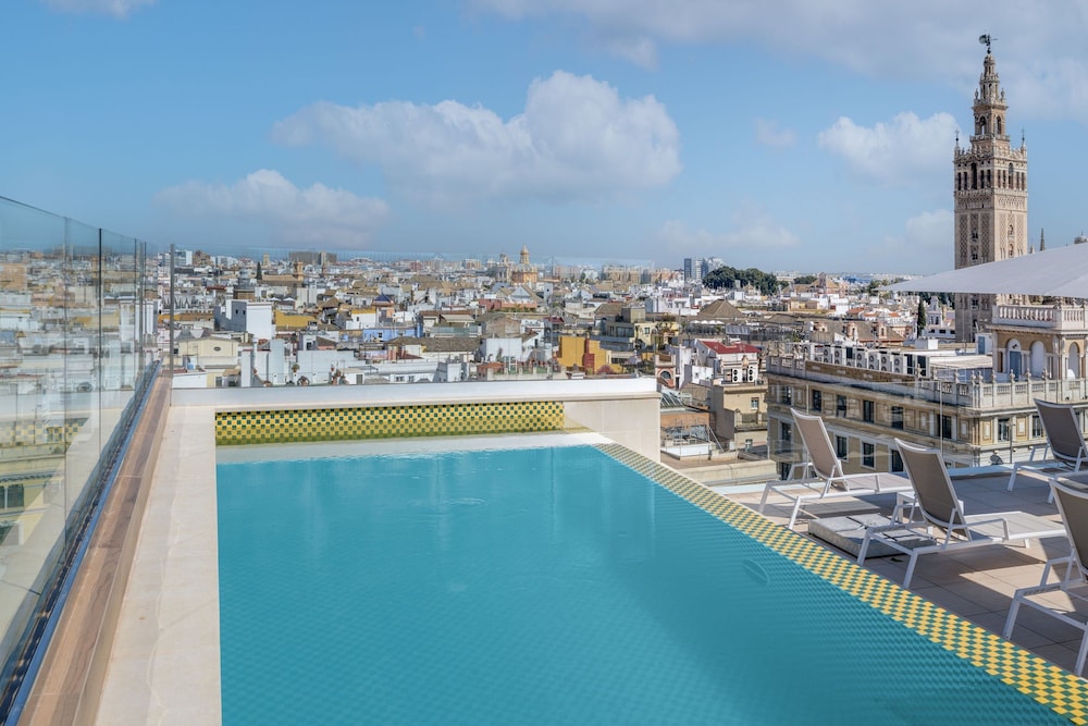 querencia de sevilla autograph collection