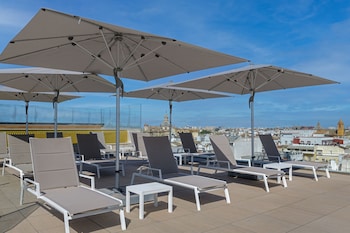 querencia de sevilla autograph collection