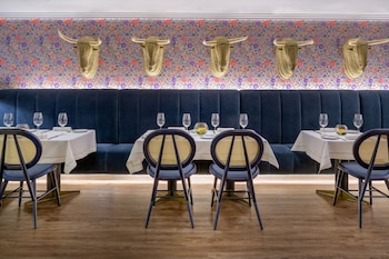 querencia de sevilla autograph collection