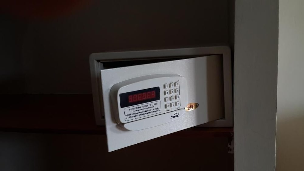 express inn coronado hotel and camping